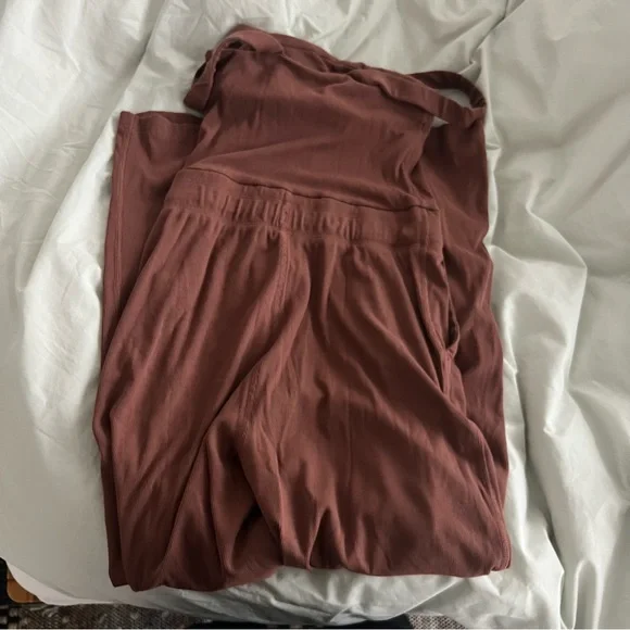 Vuori Pose Jumpsuit Hazelnut - Picture 8 of 9